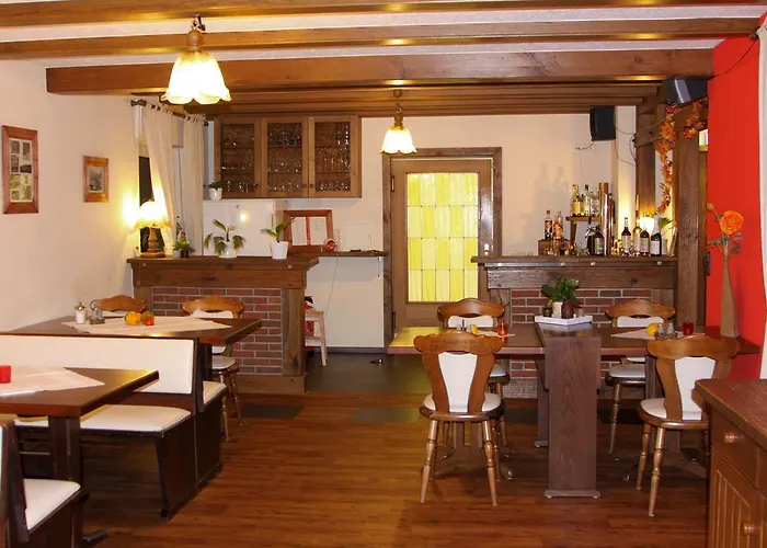 Gasthof-pension Hunaustuben Konukevi 3*