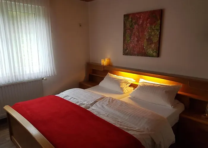 Gasthof-pension Hunaustuben Konukevi 3*