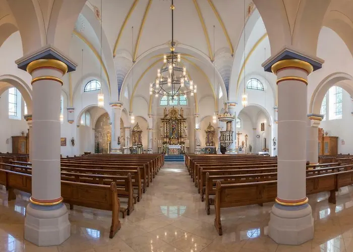 Gasthof-pension Hunaustuben 3*