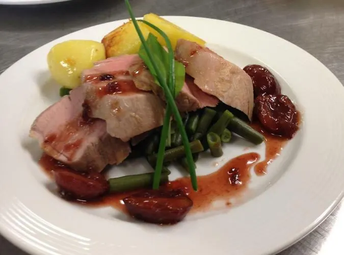 Gasthof-pension Hunaustuben 3*